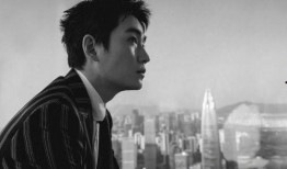 最新八卦爆料朱一龙图片,神秘美女引网友热议